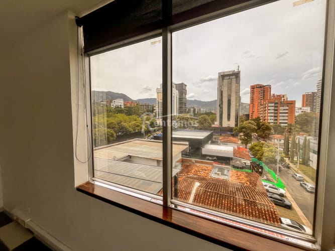 Oficina en arriendo en El Campestre, Medellín, 55 m² · foto 10 de 24