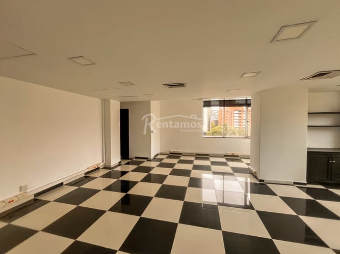 Oficina en arriendo en El Campestre, Medellín, 55 m² · foto 14 de 24