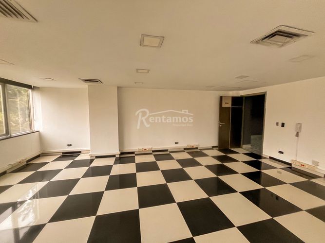 Oficina en arriendo en El Campestre, Medellín, 55 m² · foto 19 de 24