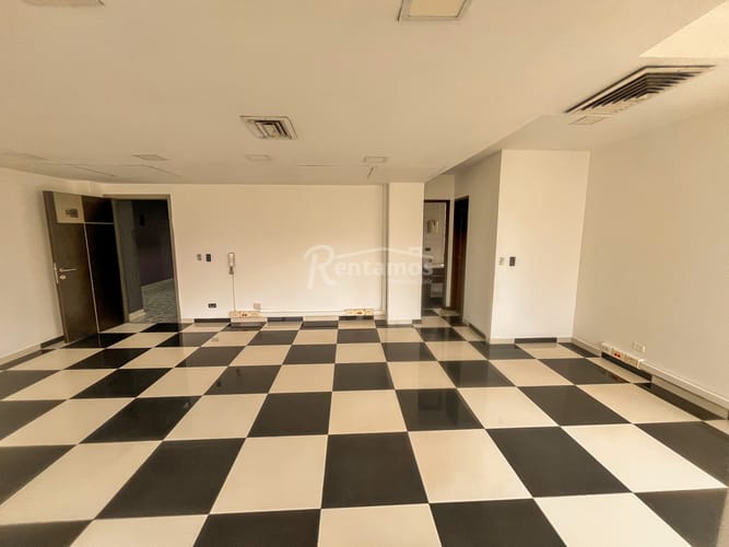 Oficina en arriendo en El Campestre, Medellín, 55 m² · foto 21 de 24
