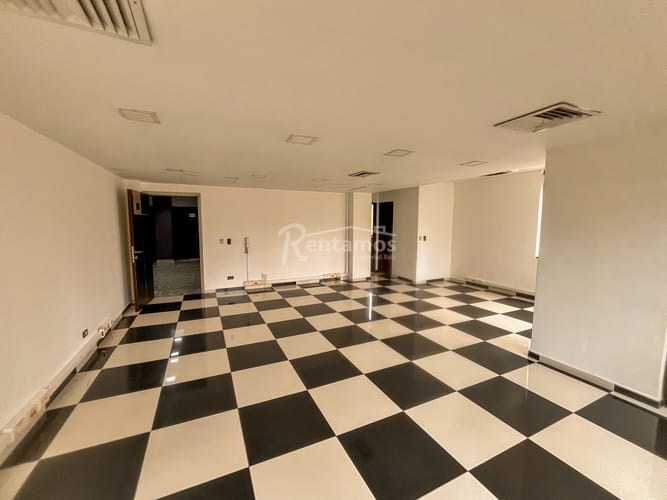 Oficina en arriendo en El Campestre, Medellín, 55 m² · foto 23 de 24