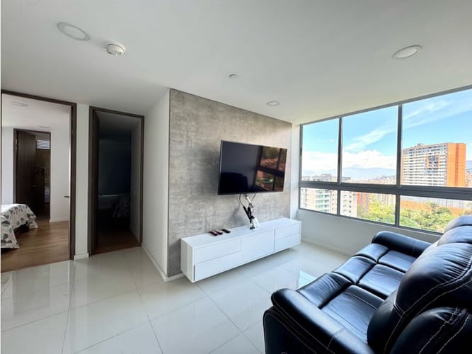 Apartamento de 3 alcobas en venta en Loma De Las Brujas, Envigado, 147 m² · foto 22 de 24