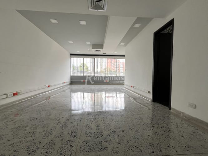 Oficina en arriendo en Santa Maria De Los Angeles, Medellín, 43 m² · foto 7 de 15