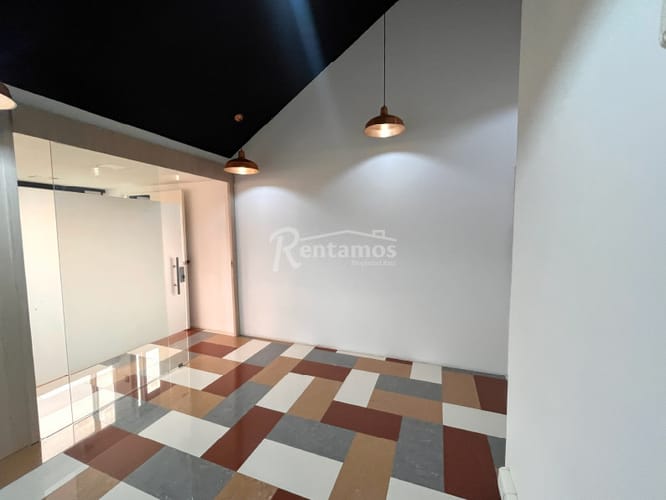 Oficina en arriendo en Santa Maria De Los Angeles, Medellín, 108 m² · foto 12 de 24