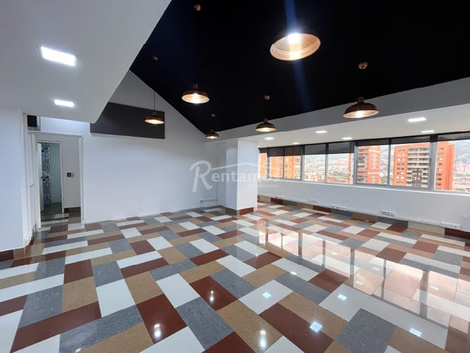 Oficina en arriendo en Santa Maria De Los Angeles, Medellín, 108 m² · foto 15 de 24