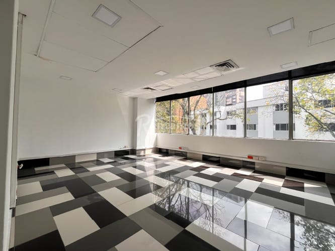 Oficina en arriendo en Santa Maria De Los Angeles, Medellín, 123 m² · foto 10 de 18