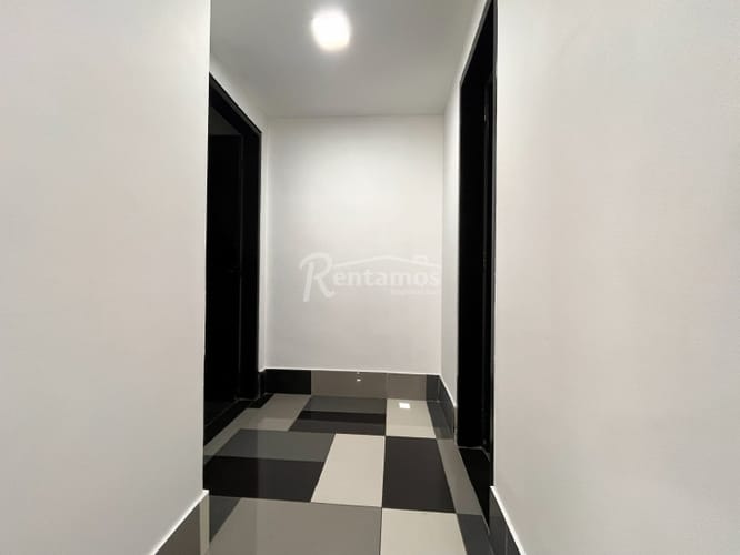 Oficina en arriendo en Santa Maria De Los Angeles, Medellín, 123 m² · foto 14 de 18