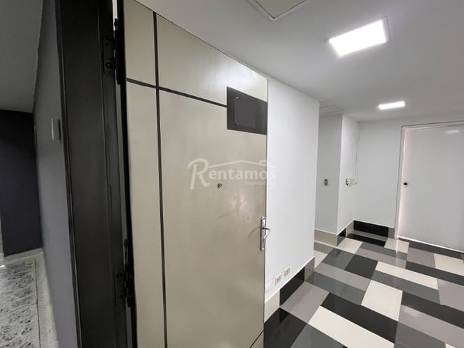 Oficina en arriendo en Santa Maria De Los Angeles, Medellín, 123 m² · foto 18 de 18