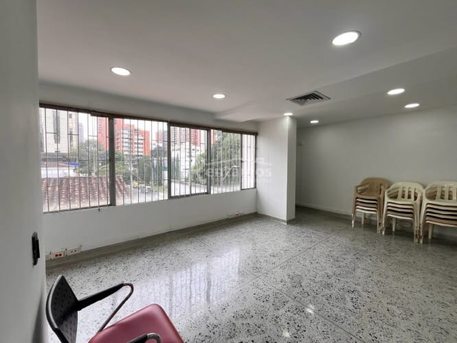 Oficina en arriendo en Santa Maria De Los Angeles, Medellín, 52 m² · foto 5 de 24
