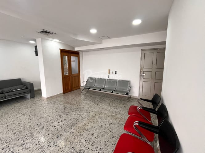Oficina en arriendo en Santa Maria De Los Angeles, Medellín, 52 m² · foto 7 de 24