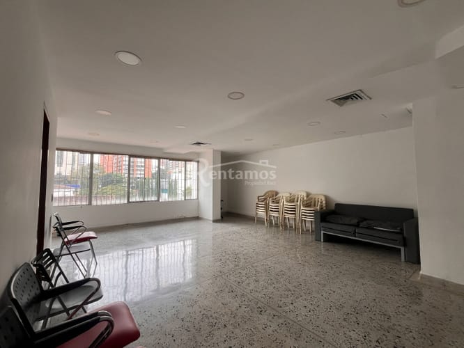 Oficina en arriendo en Santa Maria De Los Angeles, Medellín, 52 m² · foto 23 de 24
