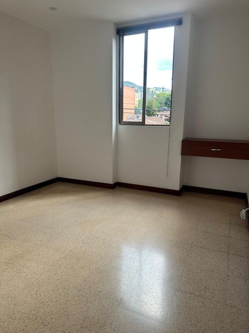 Apartamento en venta en Portal Norte, Envigado · foto 16 de 24