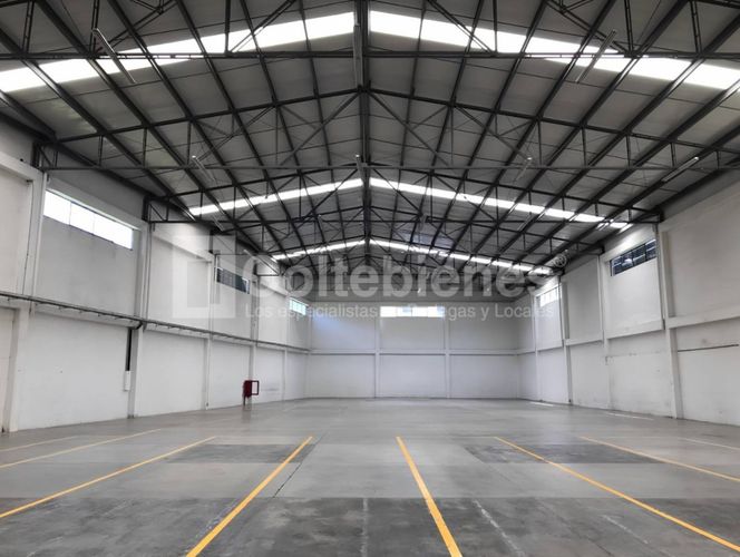 Bodega en venta en La Tablaza, La Estrella, 3308 m² · foto 2 de 12