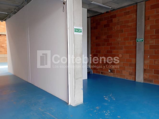 Bodega en arriendo en Sajonia, Rionegro, 225 m² · foto 6 de 22