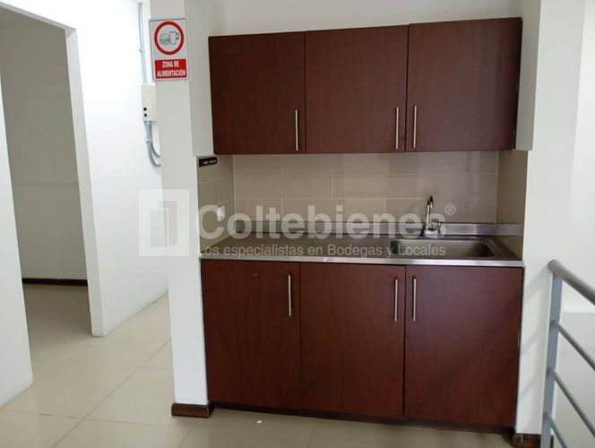 Bodega en arriendo en Sajonia, Rionegro, 225 m² · foto 13 de 22