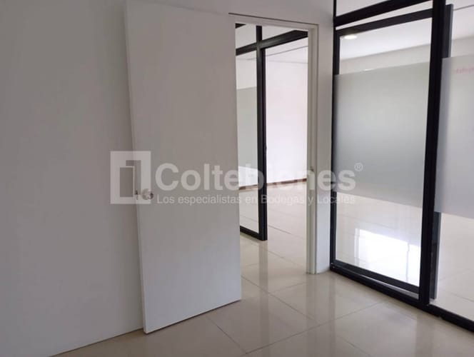 Bodega en arriendo en Sajonia, Rionegro, 225 m² · foto 16 de 22