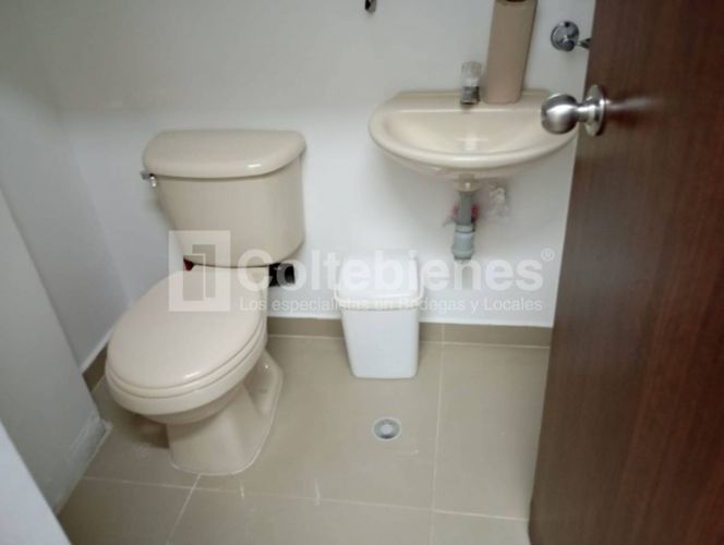 Bodega en arriendo en Sajonia, Rionegro, 225 m² · foto 21 de 22