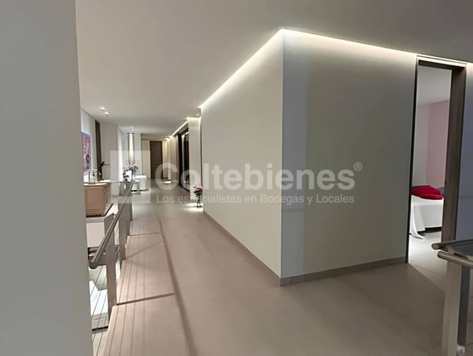 Casa de 5 alcobas en venta en Llano Grande, Rionegro, 800 m² · foto 12 de 24