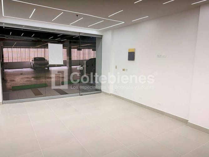 Local en arriendo en Castropol, Medellín, 25 m² · foto 10 de 12