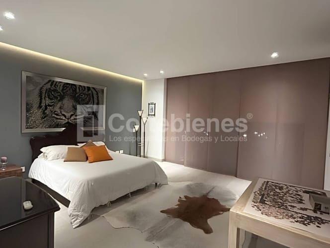 Casa de 5 alcobas en venta en Llano Grande, Rionegro, 800 m² · foto 23 de 24