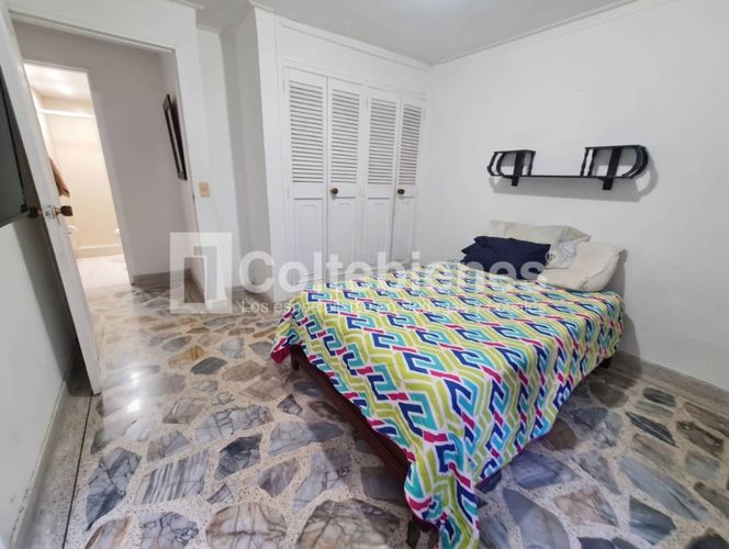 Apartamento de 4 alcobas en venta en Belén Rosales, Medellín, 171 m² · foto 11 de 21