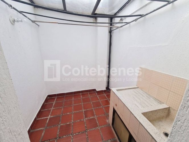Apartamento de 4 alcobas en venta en Belén Rosales, Medellín, 171 m² · foto 16 de 21