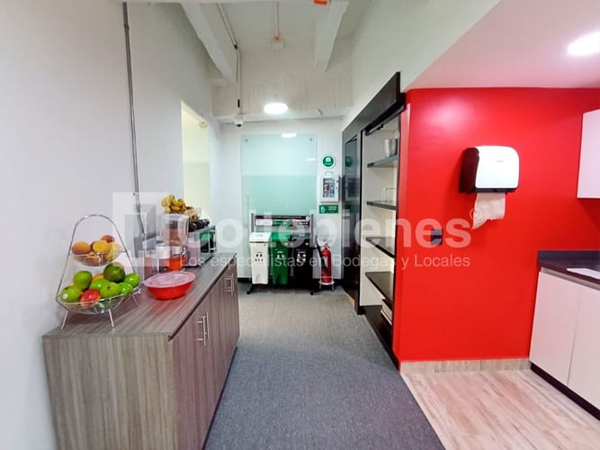 Oficina en arriendo en Astorga, Medellín, 652 m² · foto 10 de 24