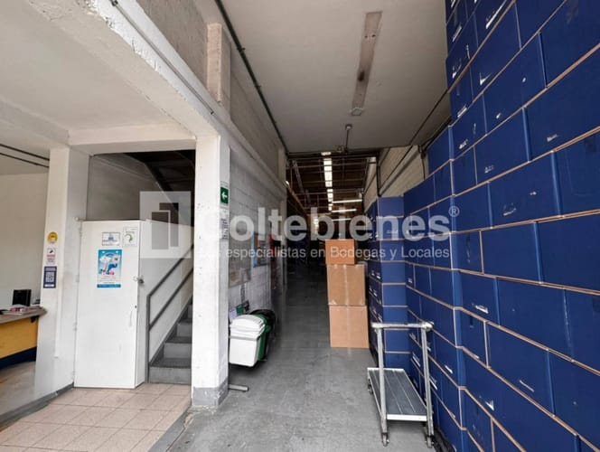 Bodega en arriendo en San Agustin, La Estrella, 415 m² · foto 3 de 19