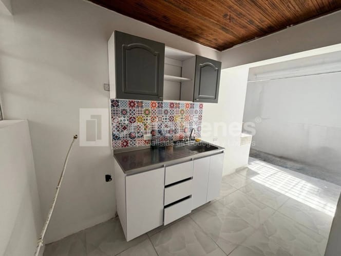 Local en venta en Laureles, Medellín, 129 m² · foto 9 de 14