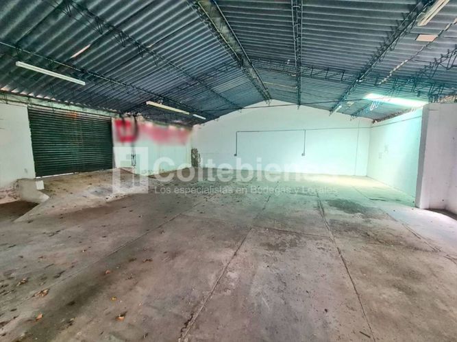 Bodega en arriendo en San Jose Obrero, Bello, 1400 m² · foto 2 de 16