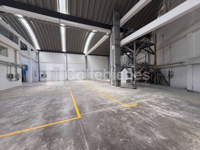 Bodega en arriendo en Toldas, Guarne, 1191 m² · foto 2 de 12