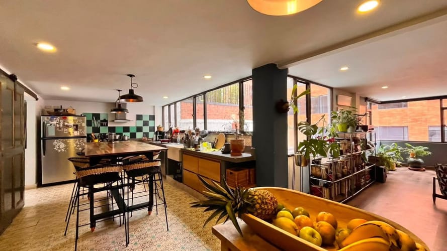 Apartamento de 3 alcobas en venta en La Cabrera, Bogotá, 136 m² · foto 8 de 24