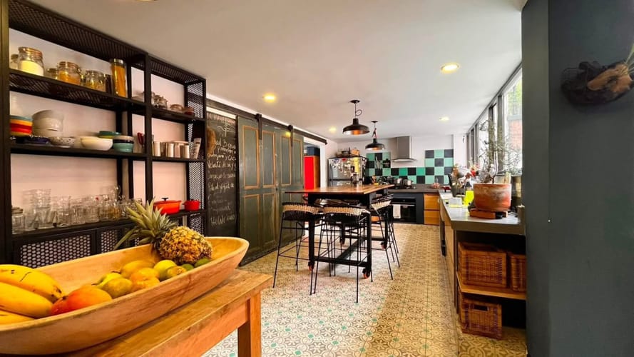 Apartamento de 3 alcobas en venta en La Cabrera, Bogotá, 136 m² · foto 9 de 24