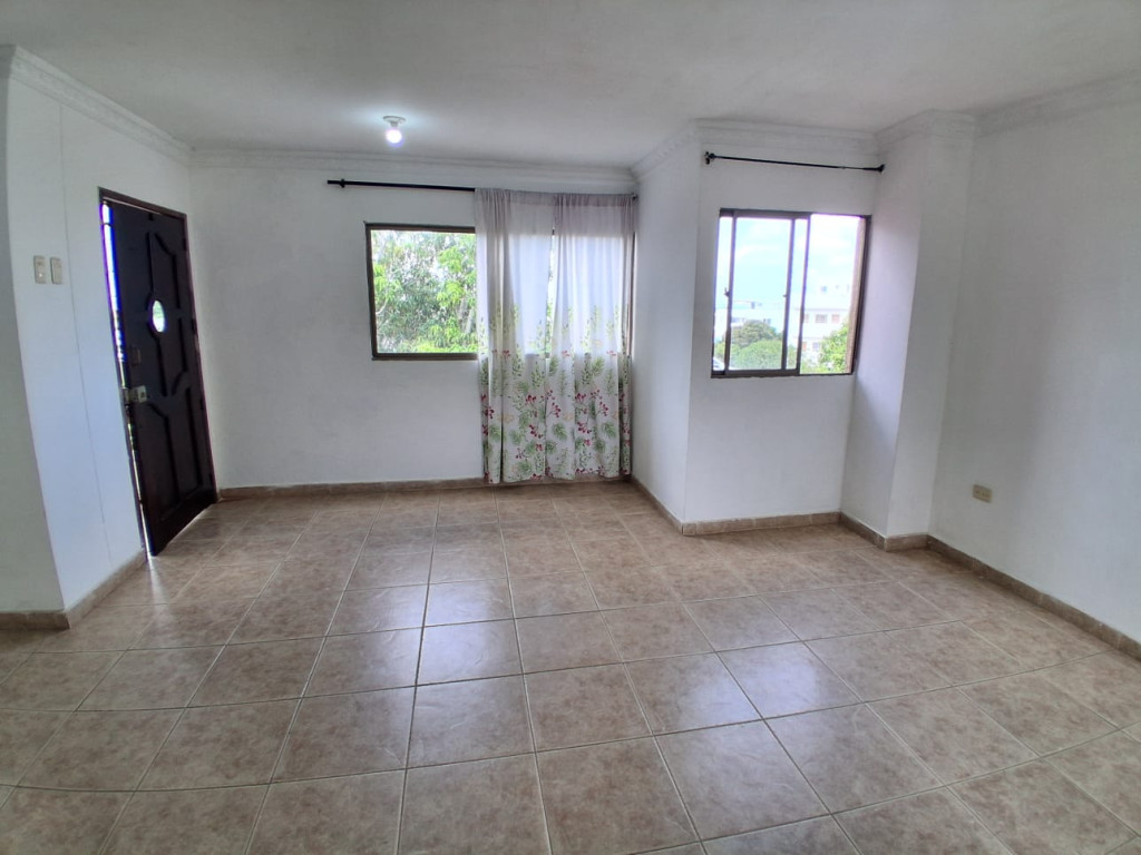 Apartamento en arriendo en Campo Alegre, Barranquilla · foto 2 de 21