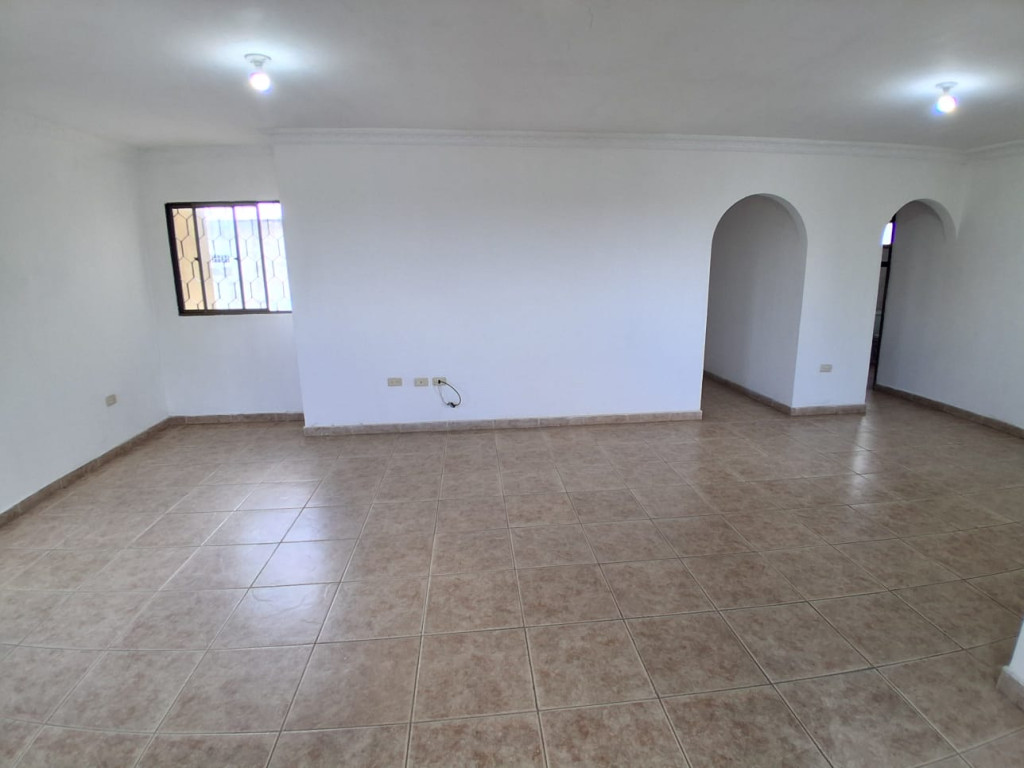 Apartamento en arriendo en Campo Alegre, Barranquilla · foto 4 de 21