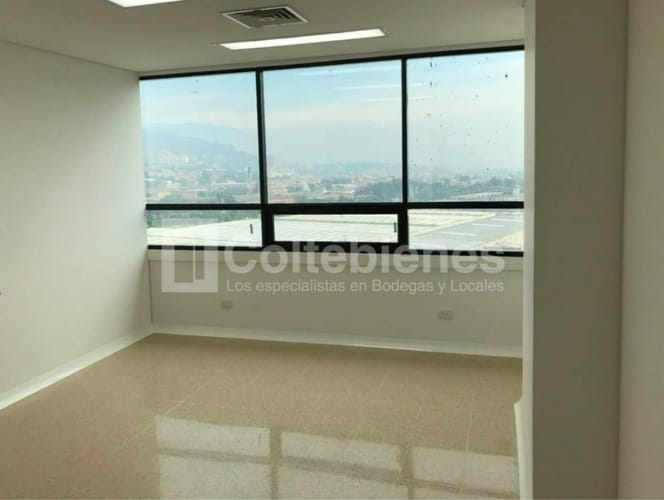Consultorio en arriendo en Las Vegas, Envigado, 31 m² · foto 12 de 18