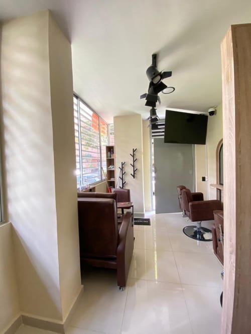 Local en arriendo en Laureles, Medellín, 19 m² · foto 5 de 7
