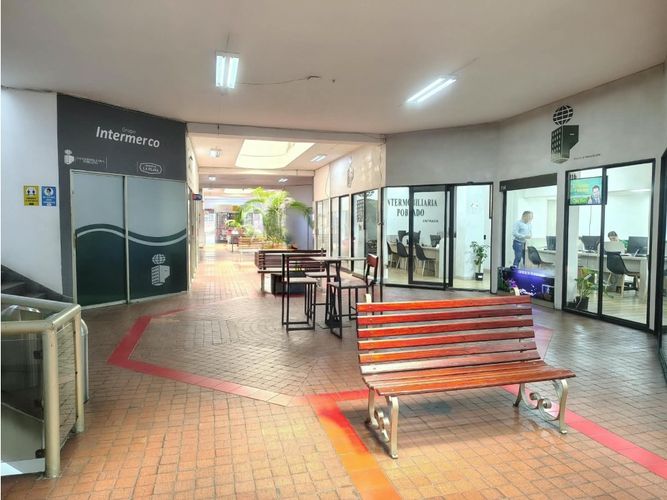 Local en arriendo en Manila, Medellín, 7 m² · foto 9 de 9