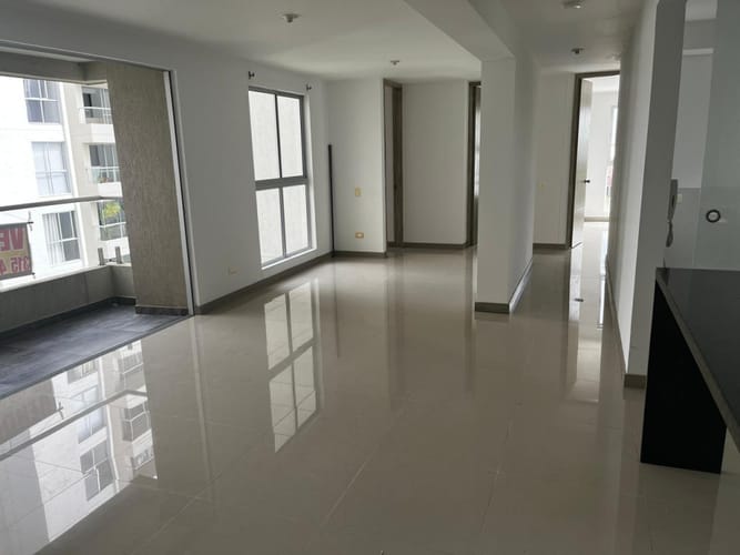 Apartamento de 3 alcobas en venta en Alfaguara, Jamundí, 92 m² · foto 2 de 11