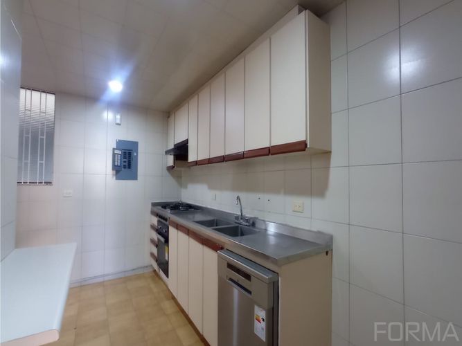 Apartamento en venta en Chicó Navarra, Bogotá · foto 9 de 22