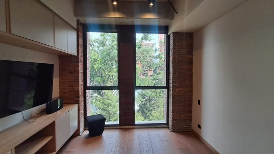 Apartamento de 2 alcobas en arriendo en El Tesoro, Medellín, 203 m² · foto 10 de 17