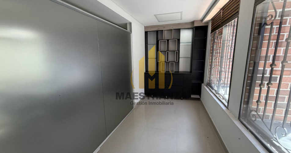 Casa de 20 alcobas en arriendo en Lorena, Medellín, 800 m² · foto 7 de 24