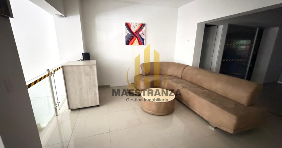 Casa de 20 alcobas en arriendo en Lorena, Medellín, 800 m² · foto 13 de 24