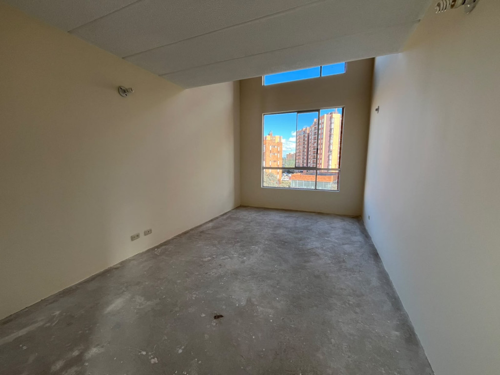 Apartamento en venta en Gran Granada, Bogotá · foto 6 de 18