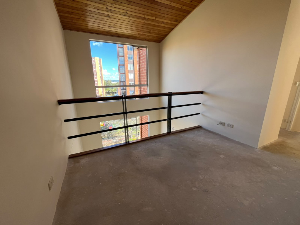 Apartamento en venta en Gran Granada, Bogotá · foto 17 de 18