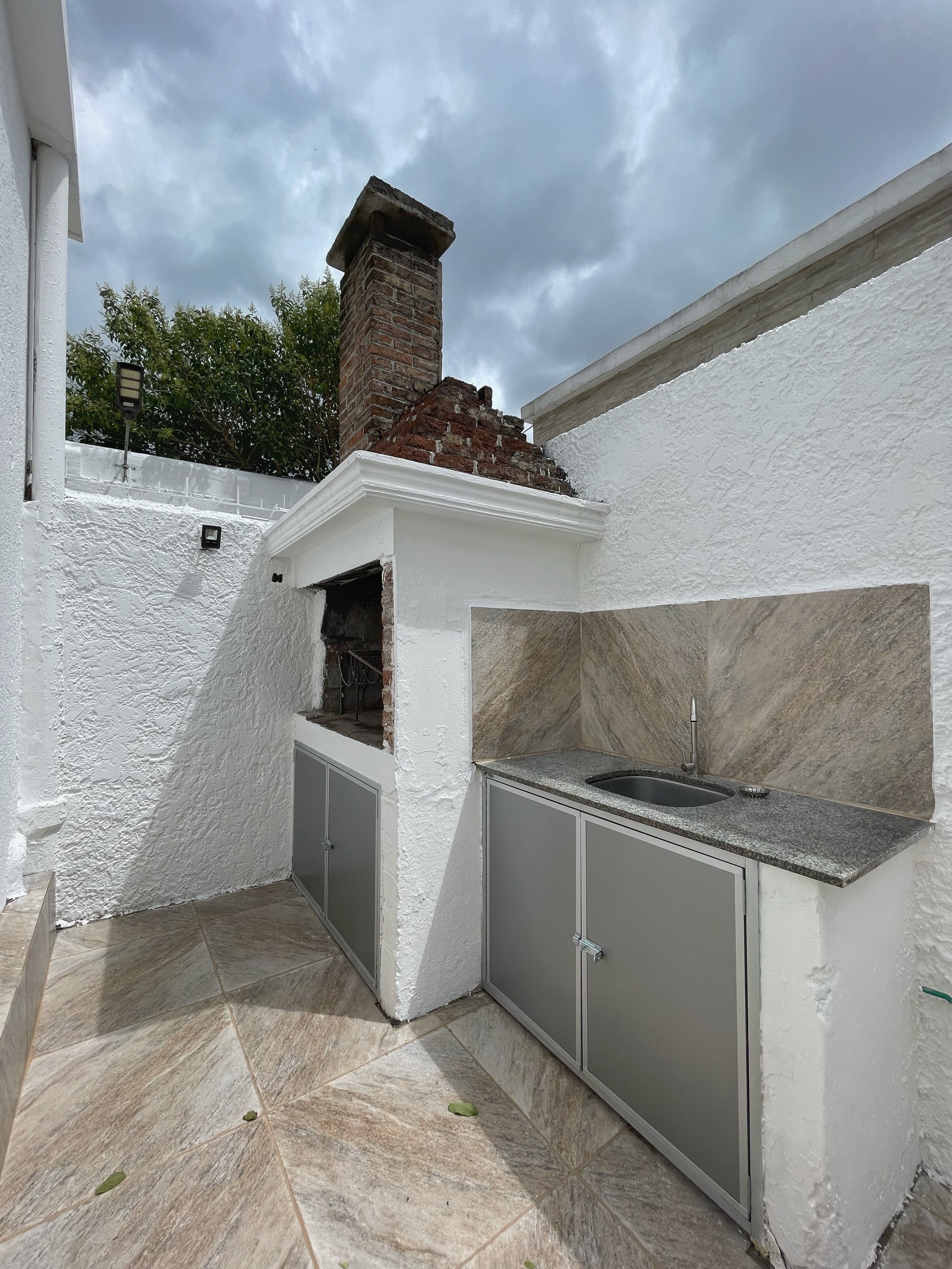 Casa, dos dormitorios, patio, parrillero, cochera, lavadero · Foto 12