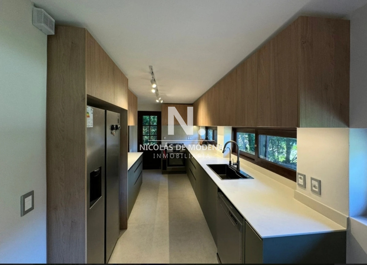 Casa en Alquiler · Foto 4