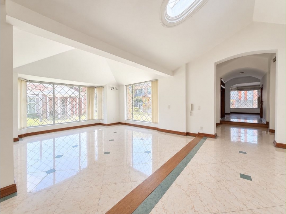 Casa en venta en El Contador, Bogotá · foto 4 de 16