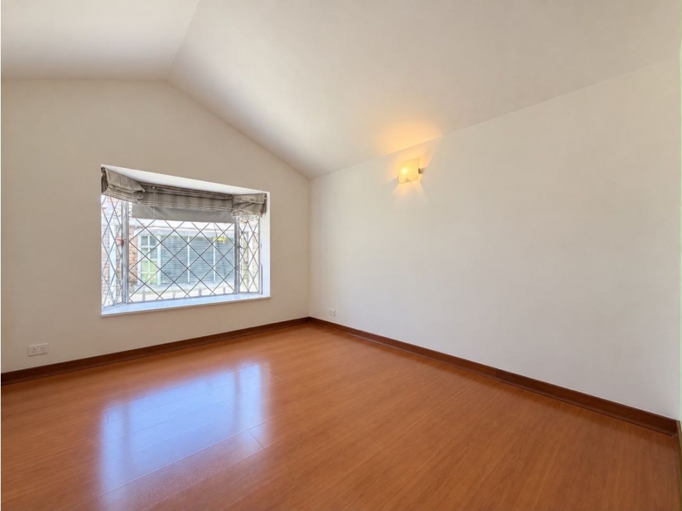 Casa en venta en El Contador, Bogotá · foto 8 de 16