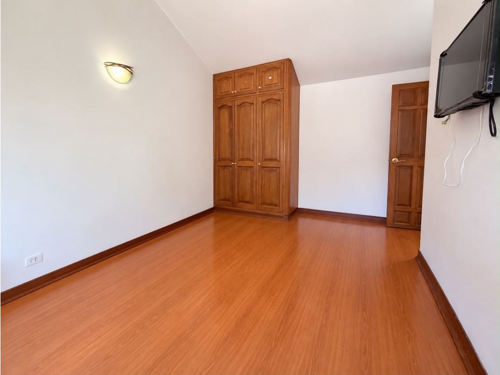 Casa en venta en El Contador, Bogotá · foto 11 de 16